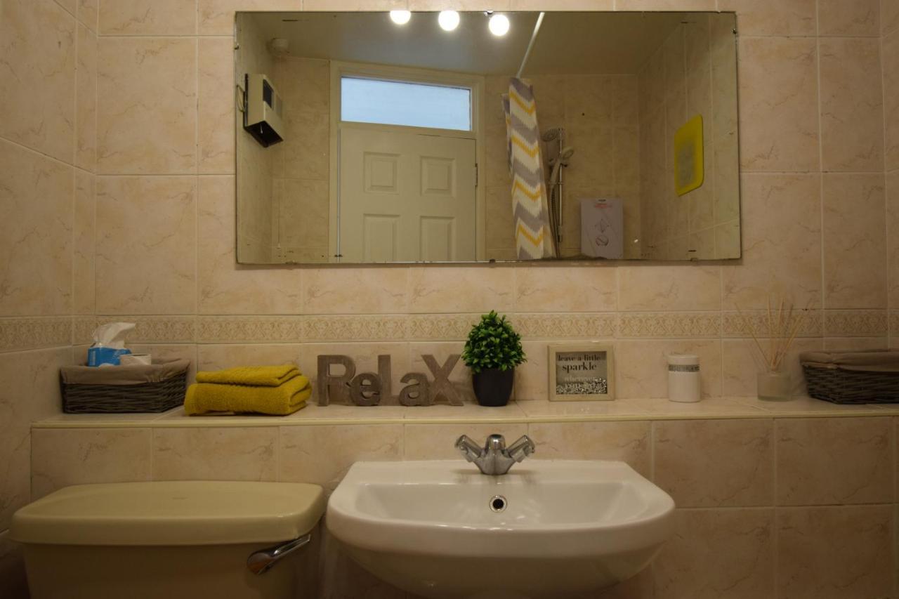 Prime Location Apartment Белфаст Екстер'єр фото