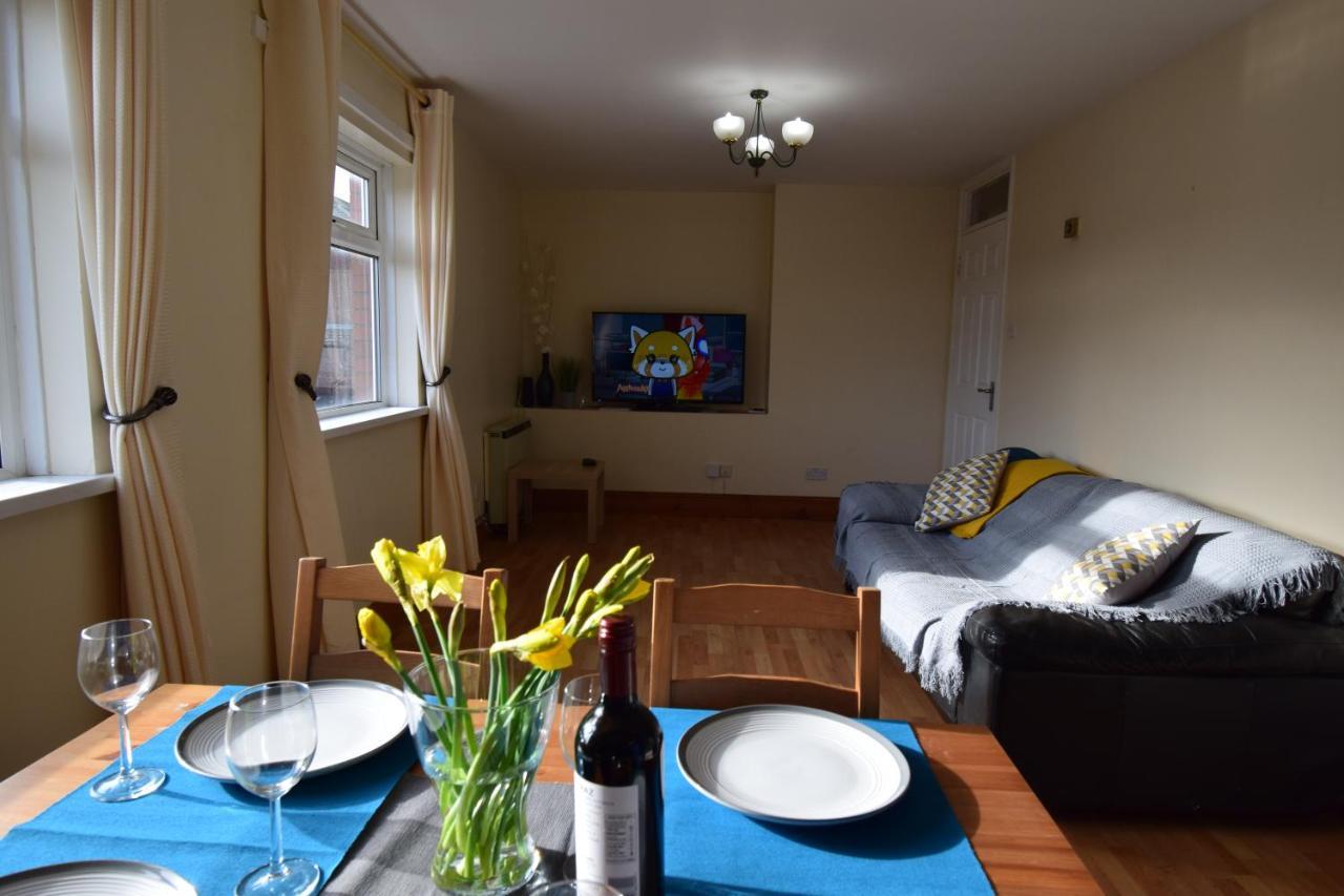 Prime Location Apartment Белфаст Екстер'єр фото